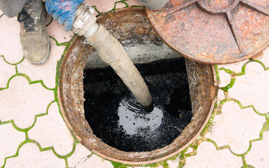 déboucheur puissant canalisation Vaux-le-Pénil